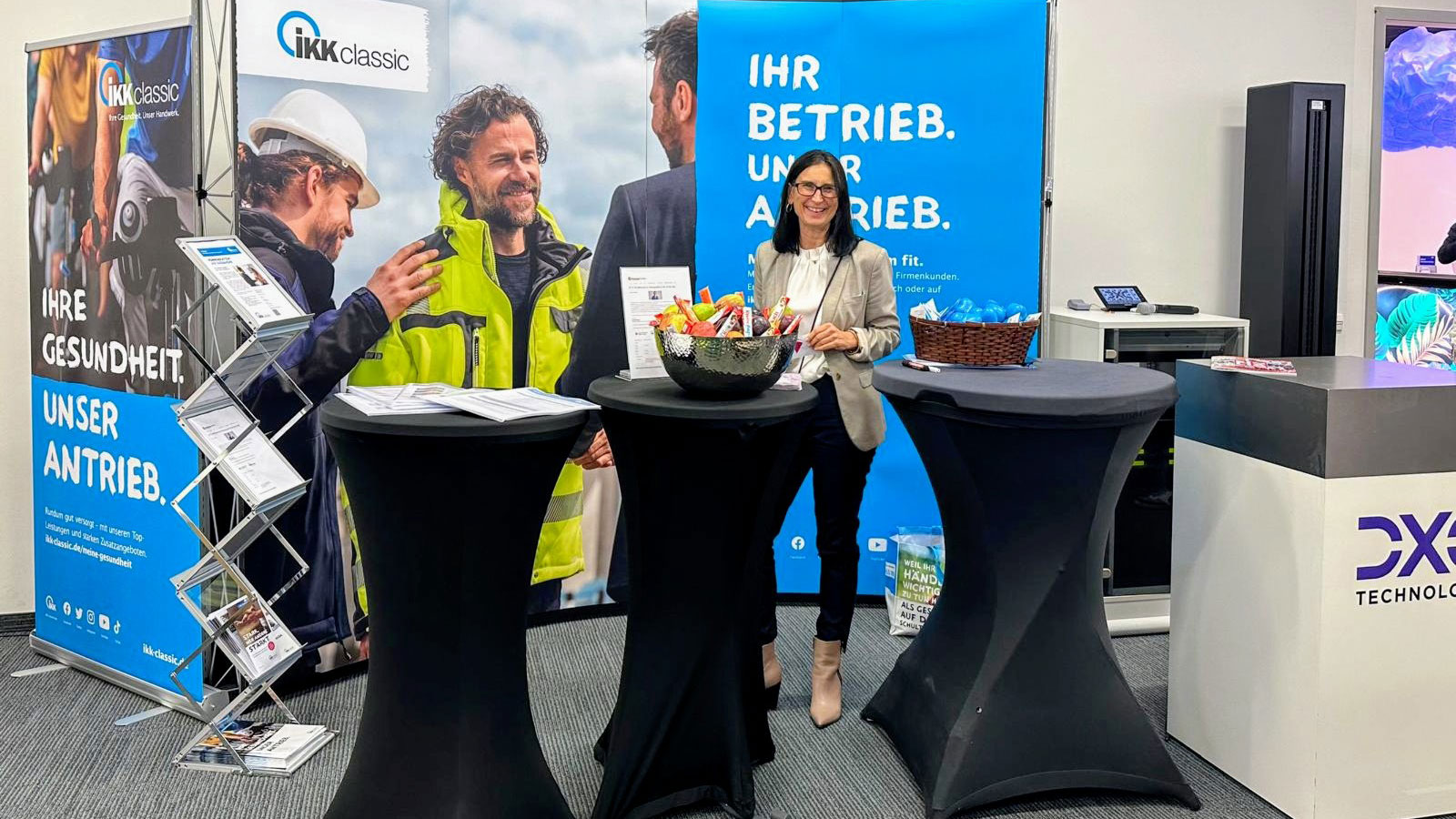 IKK Stand